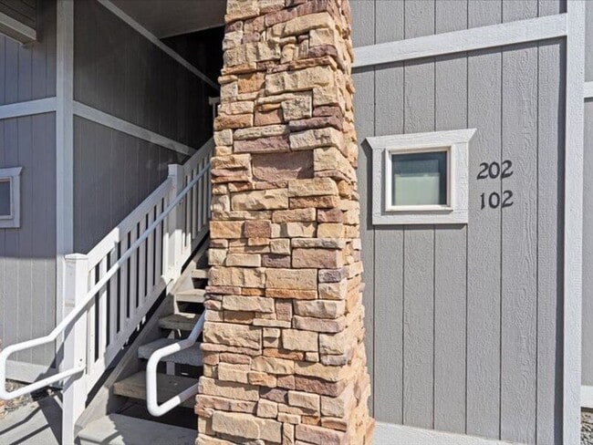 Building Photo - 6405 Chapel Hill Blvd