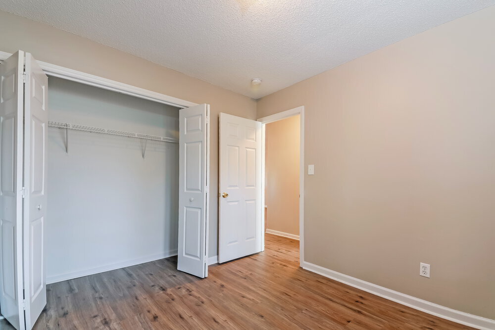 Building Photo - 5513 Lake Garden Ct