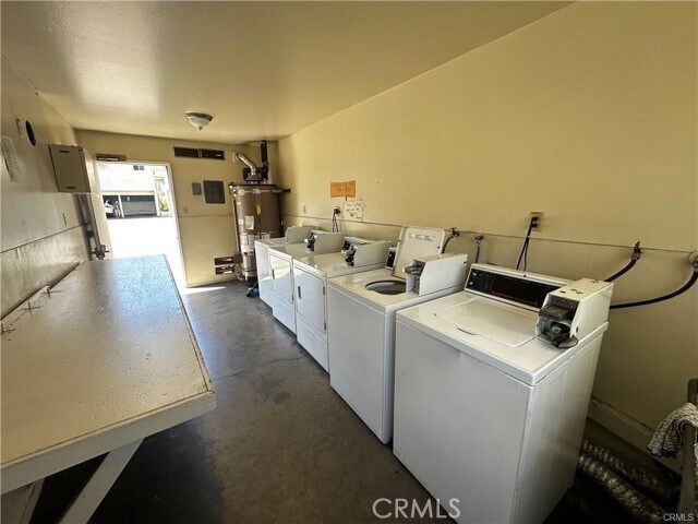 Building Photo - 908 Marguerita Ave