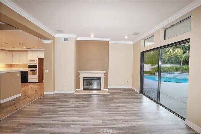 Building Photo - 2760 Hidden Hills Way W