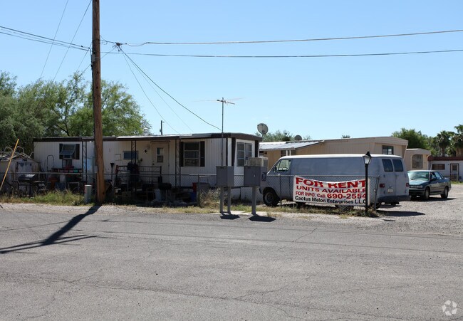 Building Photo - 3138 E Prince Rd