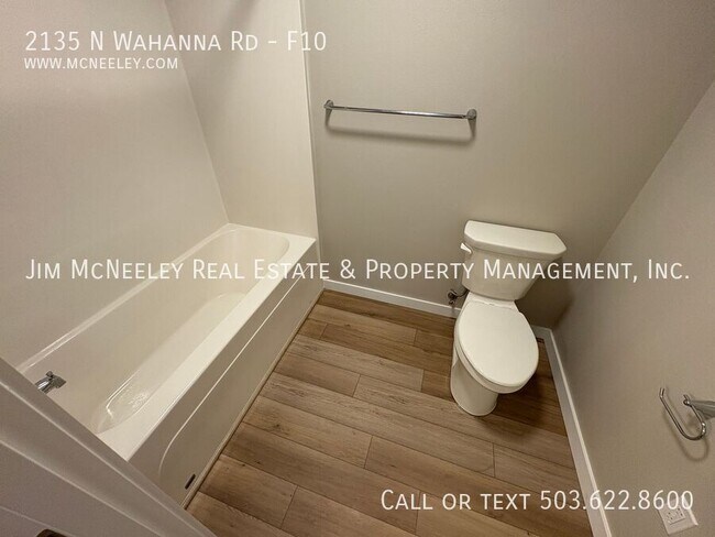 Building Photo - 2135 N Wahanna Rd