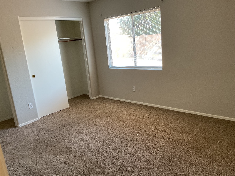 Building Photo - 13001 N Cesar Chavez Dr