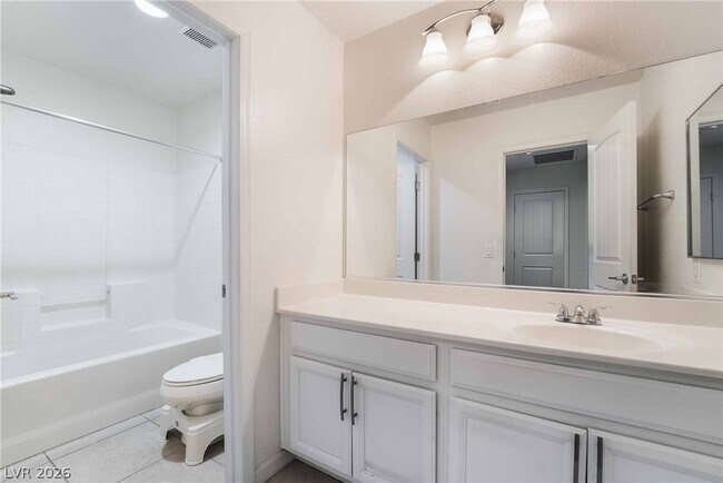 Building Photo - 6462 Estrella Hills Ave
