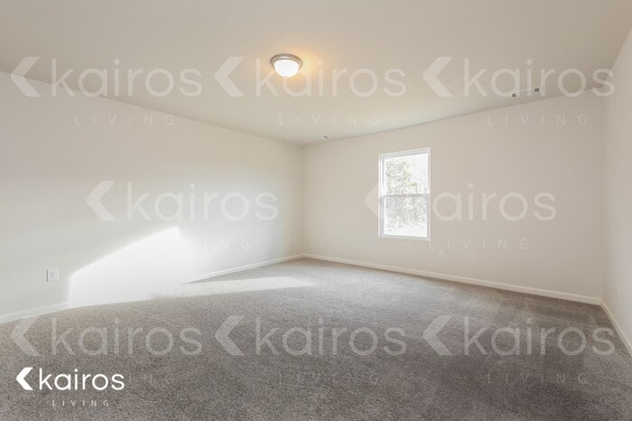 Building Photo - 845 VISTAMOUNT PATH