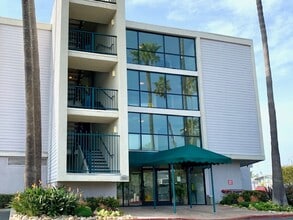 Building Photo - 2901 Peninsula Rd