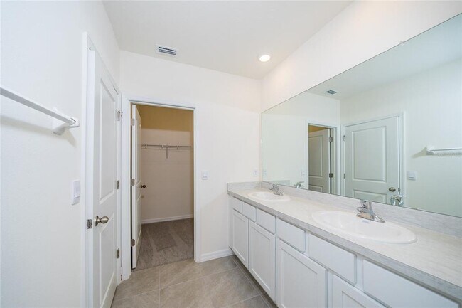 Building Photo - 34275 Sorrel Mint Dr