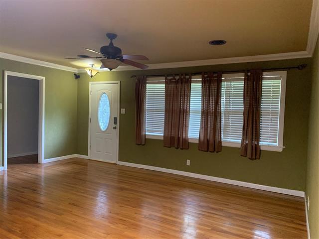 Building Photo - 1012 S Maurice Ave