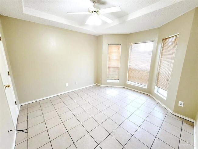 Building Photo - 4208 Flamingo Ave