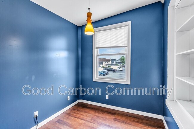 Building Photo - 5823 Transit Rd