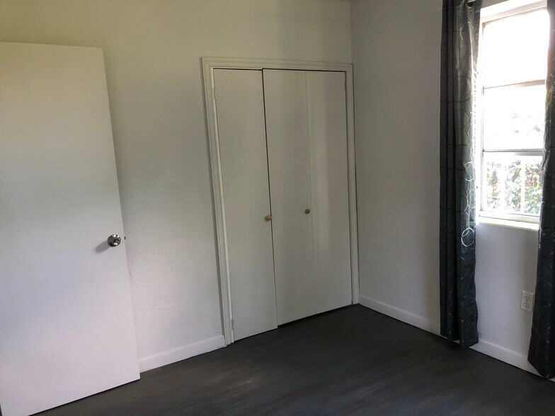 Building Photo - 740 NW 31st St