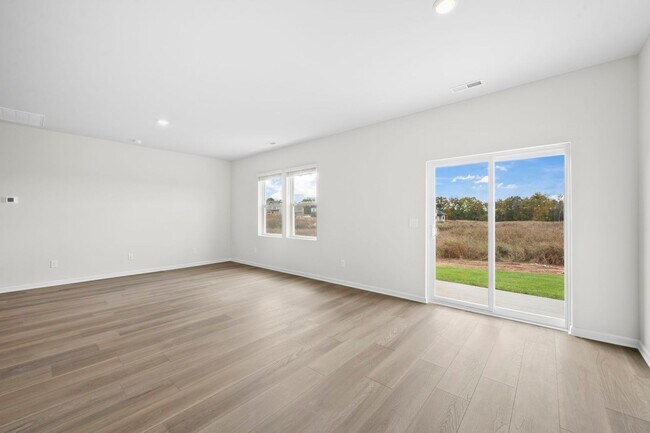 Building Photo - Brand-New Home in Ross Farms!  Be the Firs...