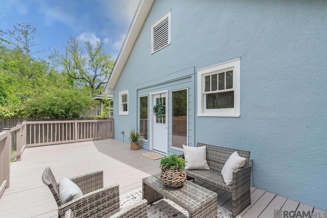 Building Photo - 314 Bedford Dr