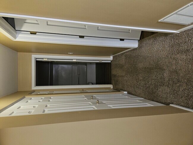 Building Photo - 2243 Rockefeller Dr