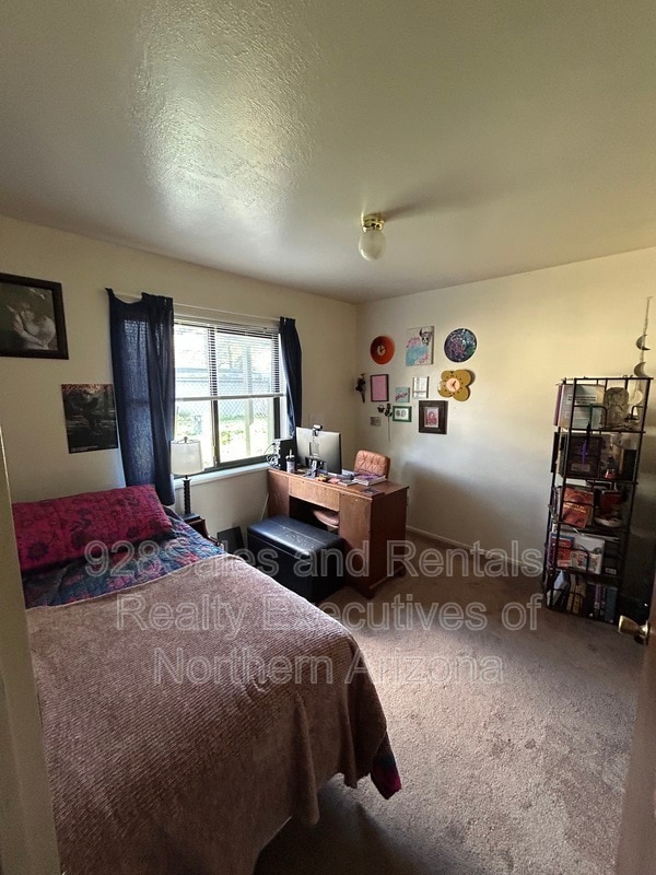 Building Photo - 13 S Trail of the Wds