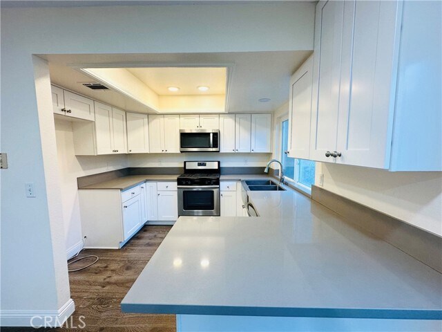 Building Photo - 2061 W Redlands Blvd