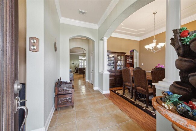 Building Photo - 2401 Harbor Chase Dr