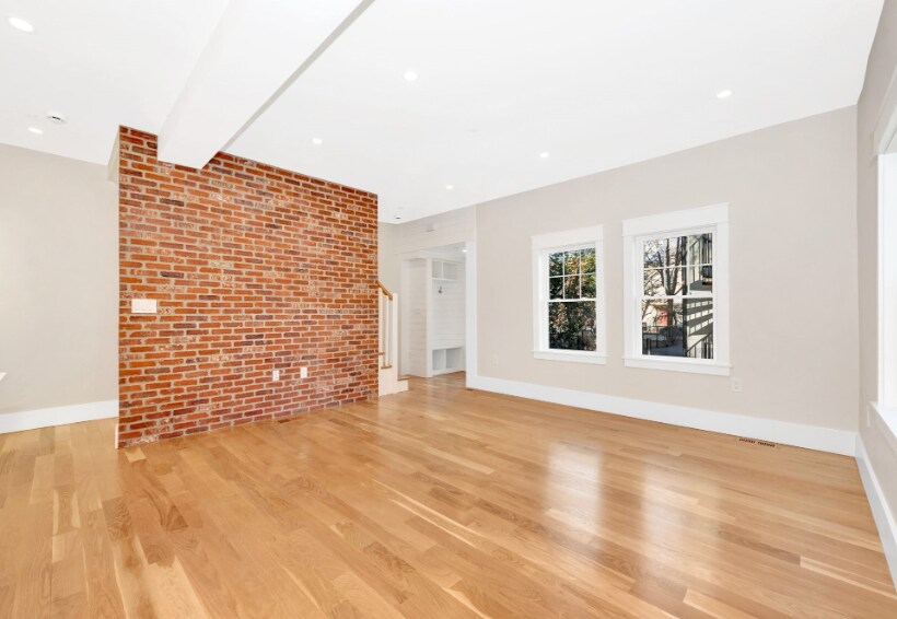 Building Photo - 140 Rindge Ave