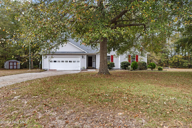 Building Photo - 206 Chokecherry S