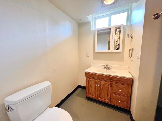 Building Photo - Recently Renovated House With Fenced Back ...