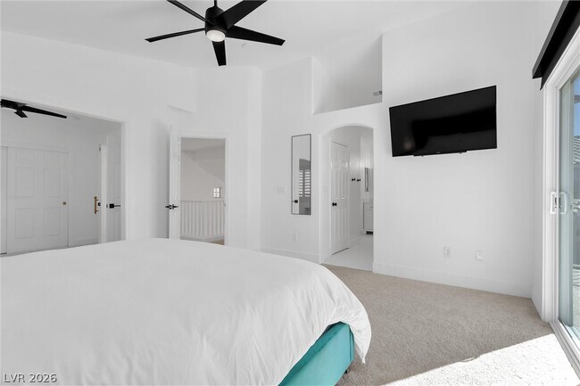 Building Photo - 337 Teal Ridge Hills Dr