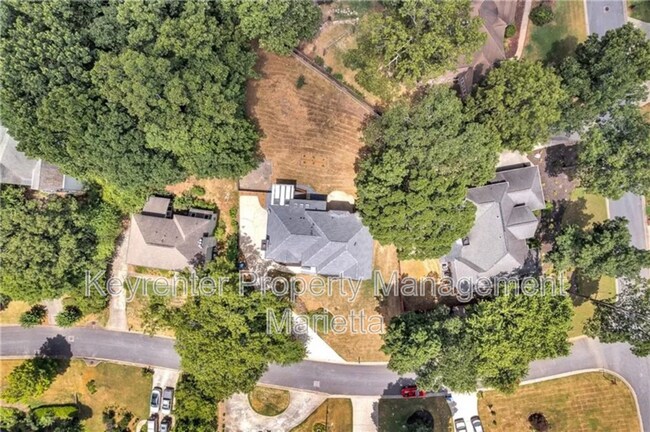 Building Photo - 991 Gentry Ln