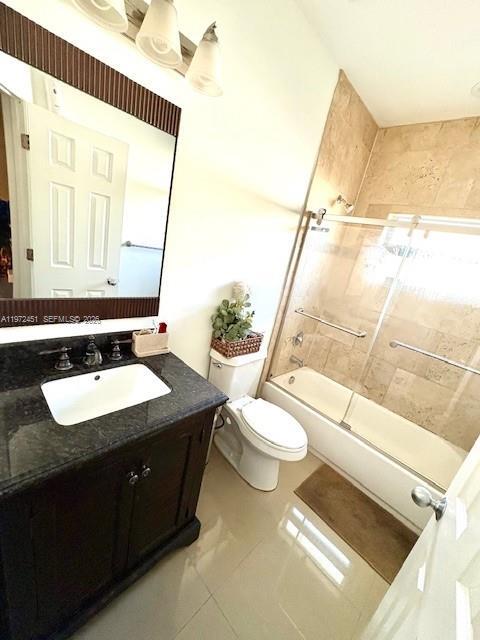 Building Photo - 5732 Fletcher St