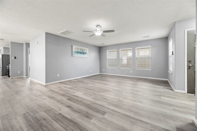 Building Photo - 10902 Tobar Falls Cir