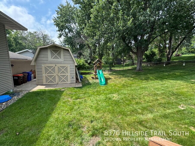 Building Photo - 8370 Hillside Trail S