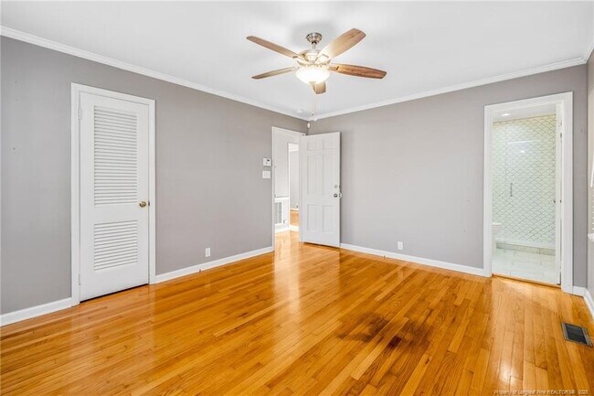 Building Photo - 2706 Huntington Rd