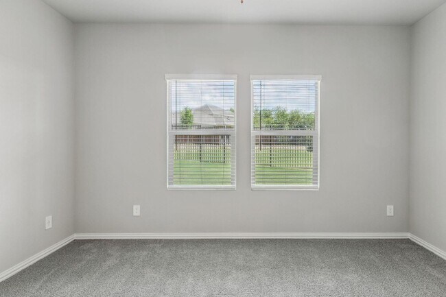 Building Photo - 716 Caraway Dr