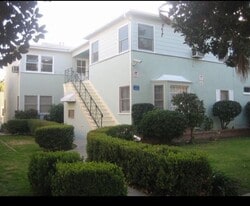 Building Photo - 11662 Chandler Blvd