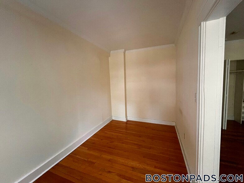 Building Photo - 1 Langdon St