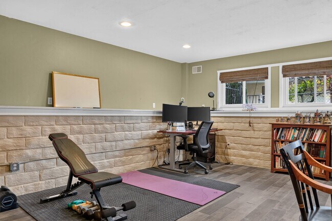 Building Photo - 13660 Acorn Patch Ln