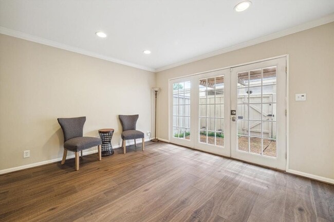 Building Photo - 6330 Briar Rose Dr