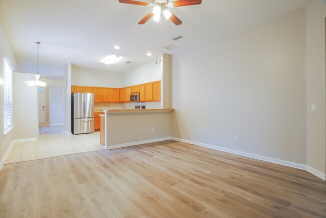 Building Photo - 1869 Enterprise Ave