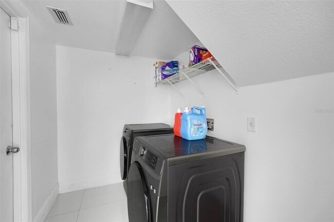 Building Photo - 4420 Withrowwood Ct