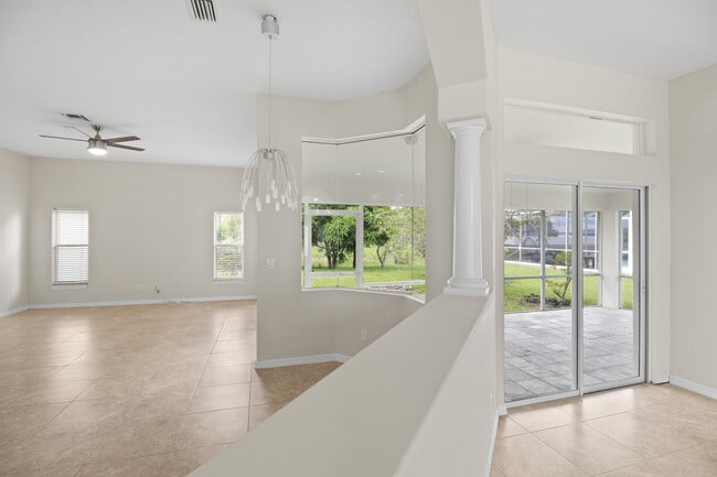 Building Photo - 5651 NW North Crisona Cir