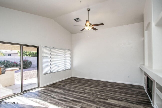 Building Photo - 7549 E Christmas Cholla Dr
