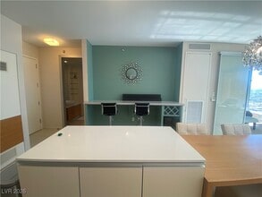 Building Photo - 3726 S Las Vegas Blvd