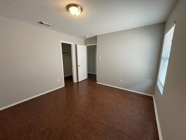 Building Photo - 7810 Maverick Trace Ln