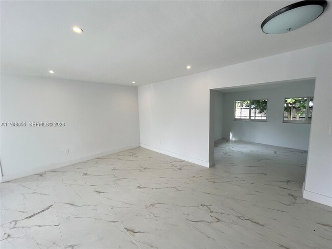 Building Photo - 971 NW 200th Terrace