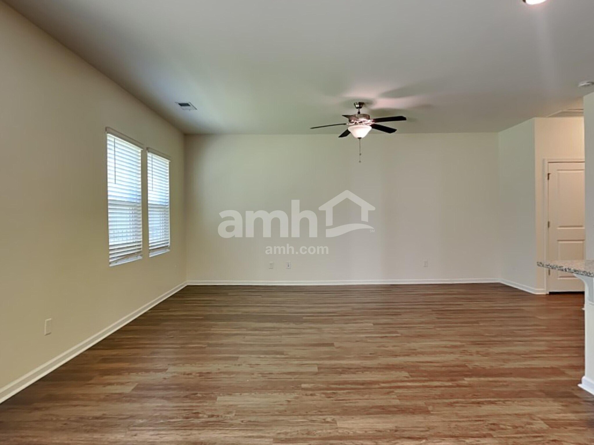 Building Photo - 130 Orion Way