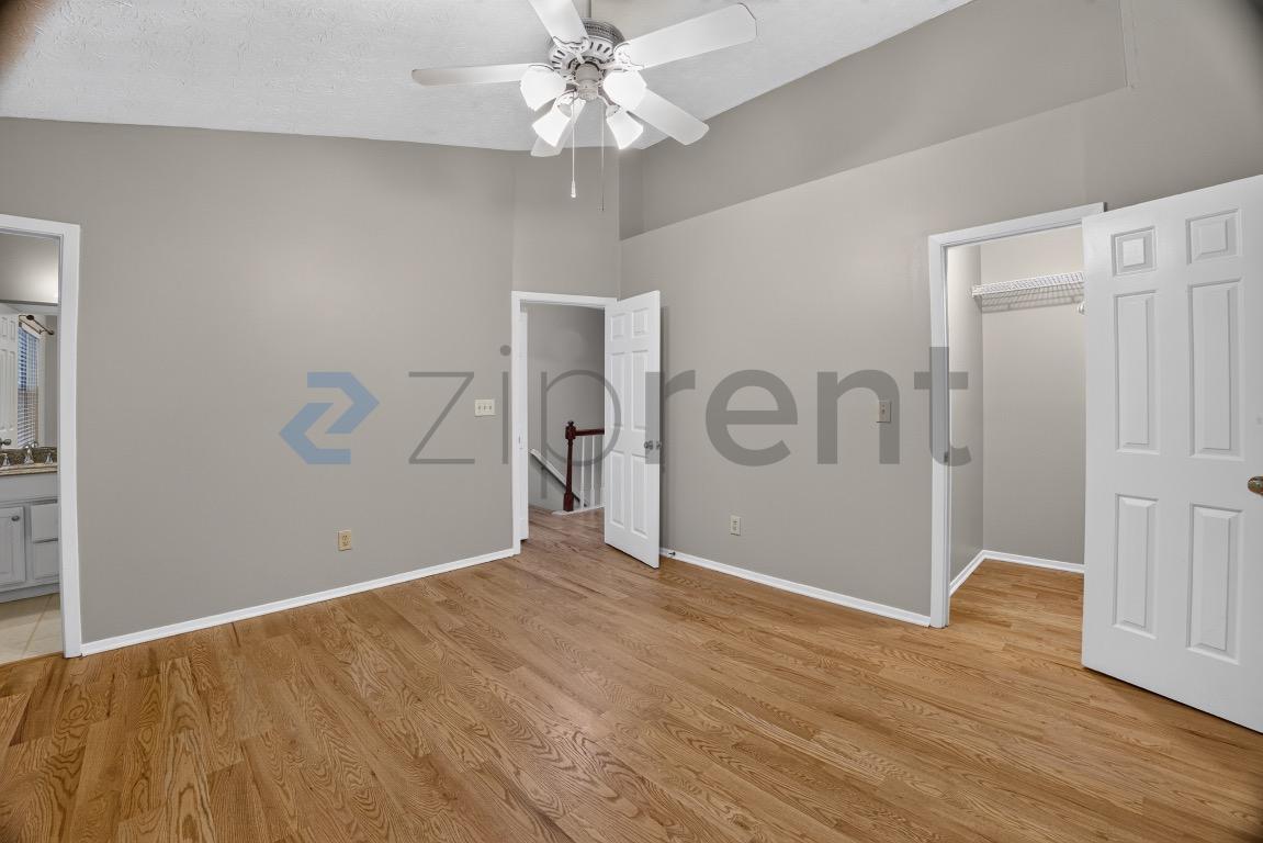 Building Photo - Unit N/A