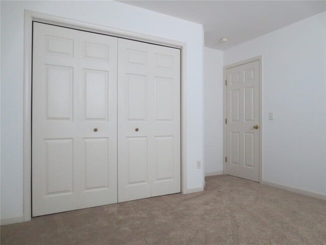 Building Photo - 1062 Dryden Rd