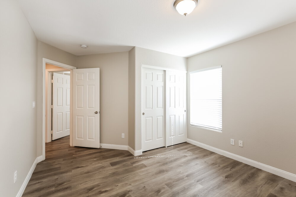 Building Photo - 8573 Primula Ct