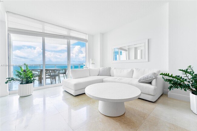 Building Photo - 3801 Collins Ave