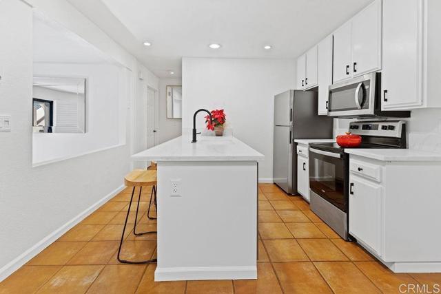 Building Photo - 13734 Ruette Le Parc