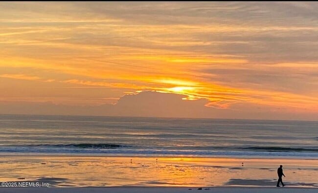 Building Photo - 902 2nd St N