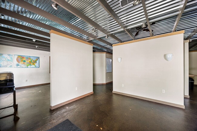 Building Photo - 2406 Schumacher Dr